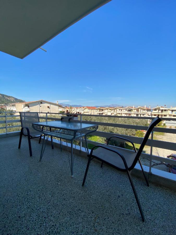 Mpanos Sea Apartment 2 Lutrá Oréasz Elénisz Kültér fotó
